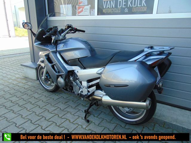 yamaha - fjr-1300