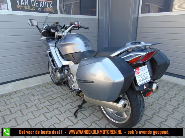 yamaha - fjr-1300