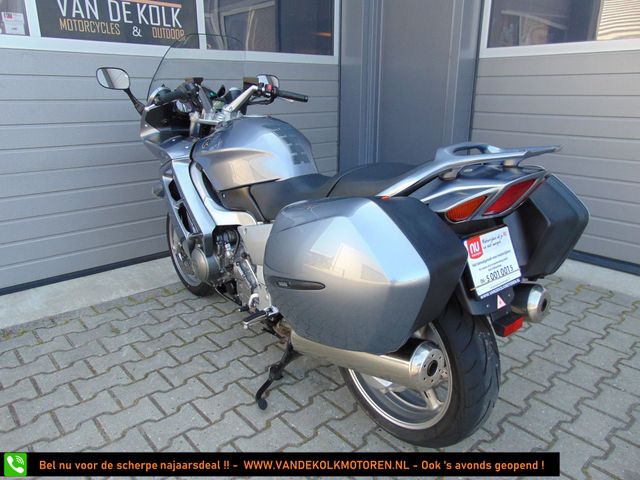 yamaha - fjr-1300