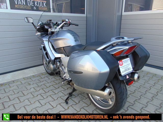 yamaha - fjr-1300