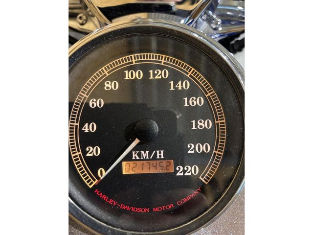harley-davidson - heritage-softail-classic-flstc