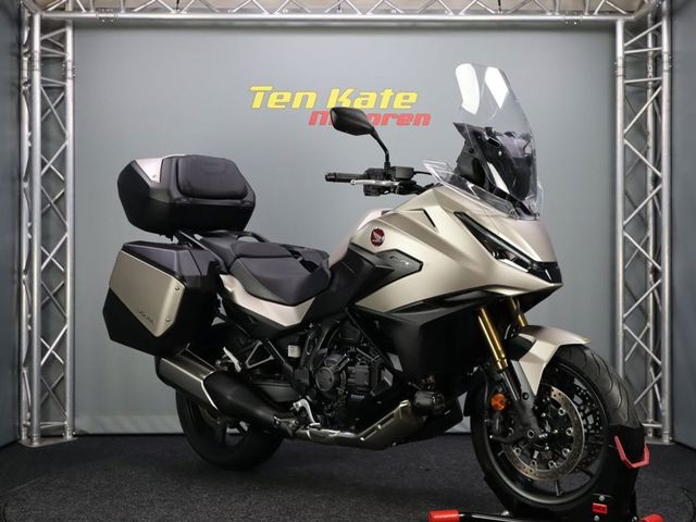 honda - nt-1100-dct