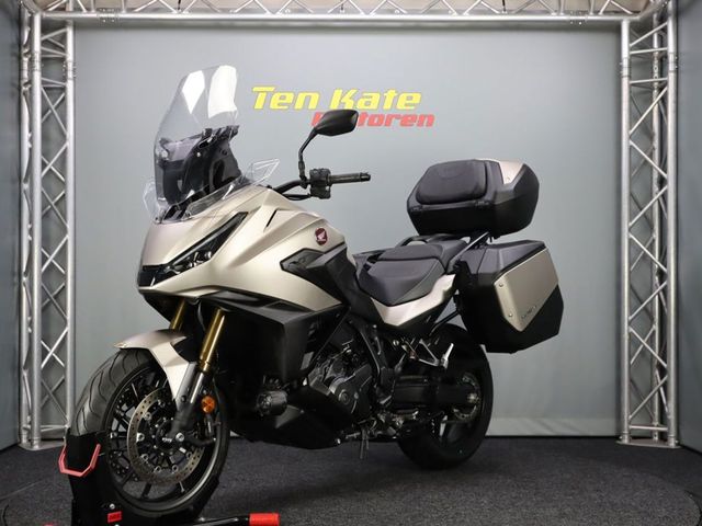honda - nt-1100-dct