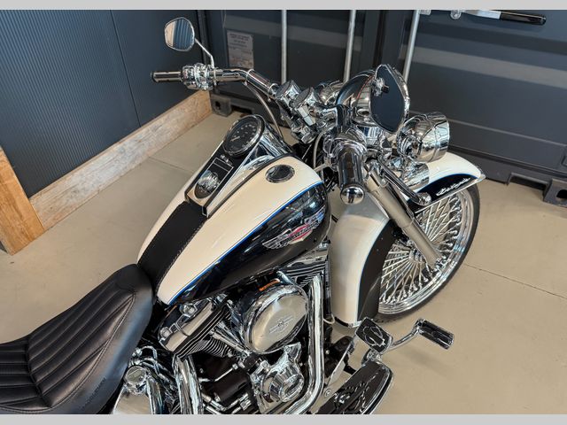 harley-davidson - softail-deluxe-flstni