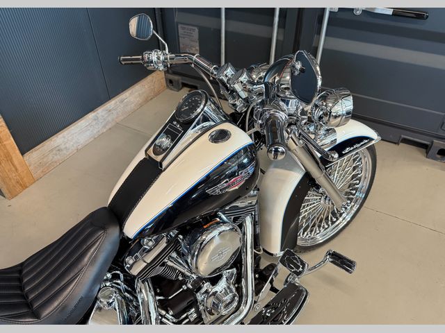 harley-davidson - softail-deluxe-flstni