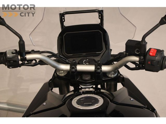 suzuki - v-strom-800