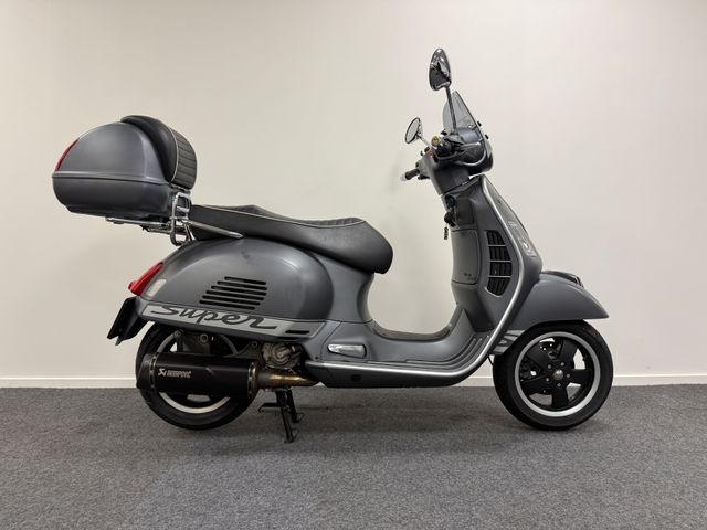 vespa - gts-300-super-sport
