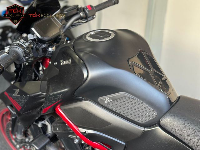 kawasaki - z900