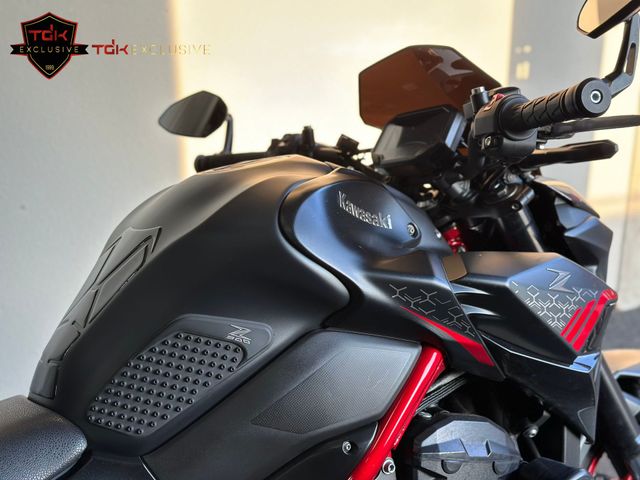 kawasaki - z900