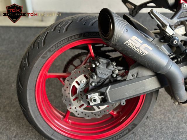 kawasaki - z900