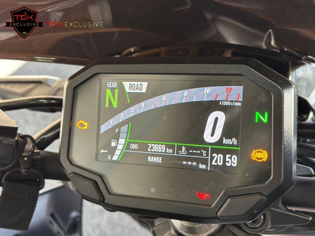 kawasaki - z900