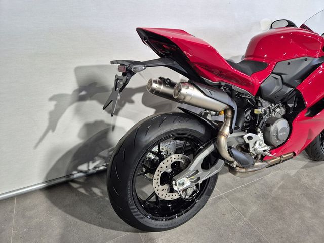ducati - panigale-v2-s