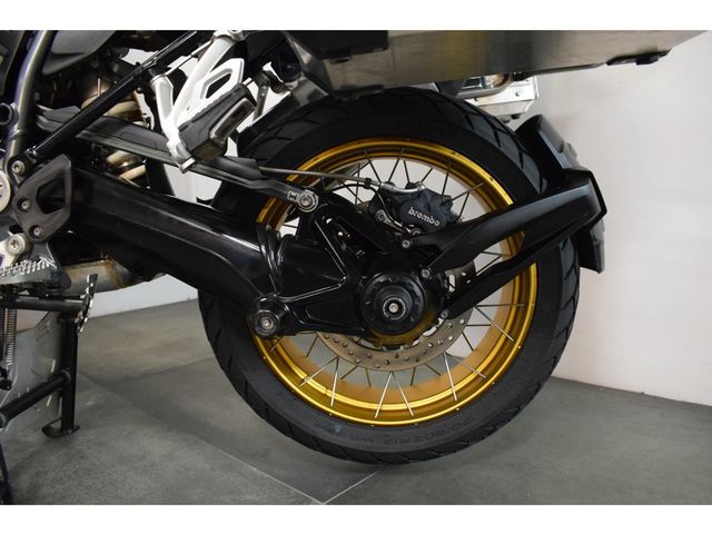 bmw - r-1250-gs-adventure