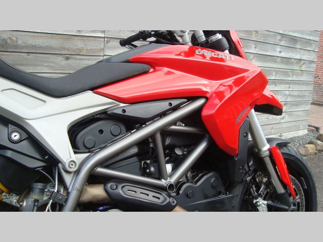 ducati - hyperstrada