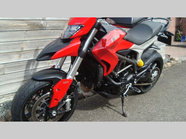 ducati - hyperstrada