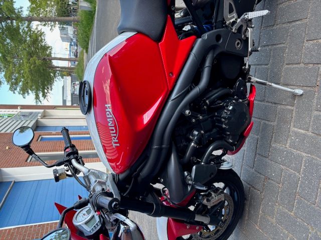 triumph - speed-triple-1050