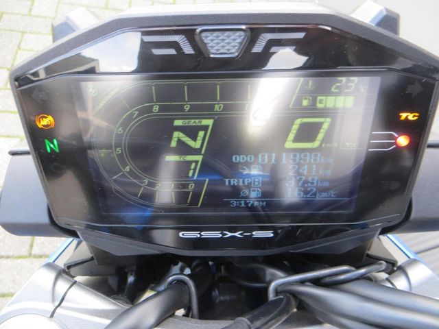 suzuki - gsx-s-950