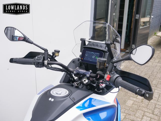 moto-guzzi - stelvio-duecento-tributo