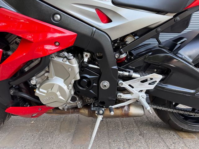bmw - s-1000-r
