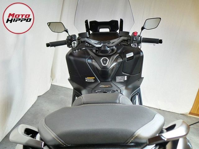 yamaha - tmax-tech-max