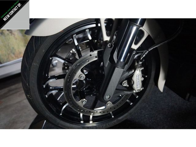 indian - pursuit-dark-horse