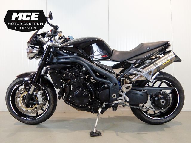 triumph - speed-triple-1050