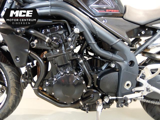 triumph - speed-triple-1050