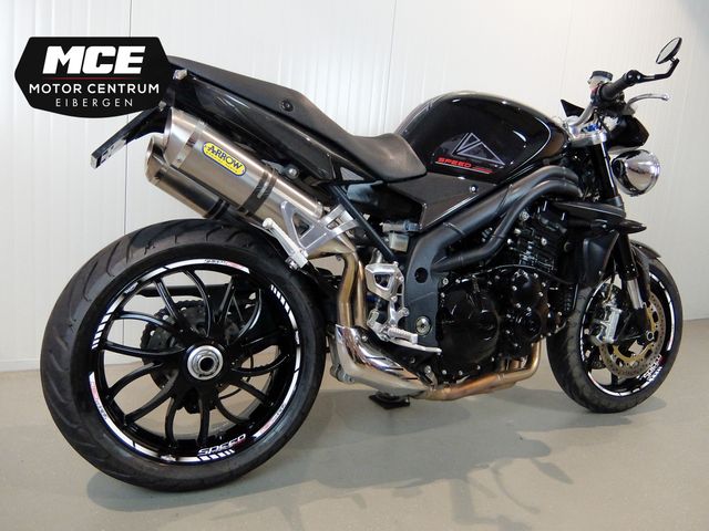 triumph - speed-triple-1050