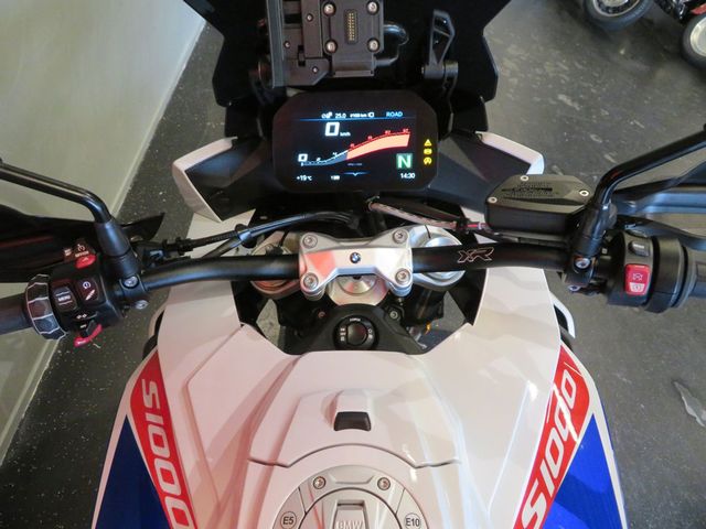 bmw - s-1000-xr