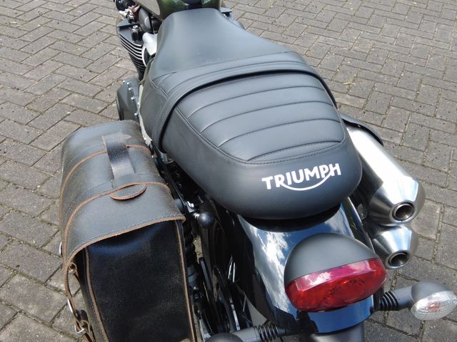triumph - scrambler-900-chrome-edition