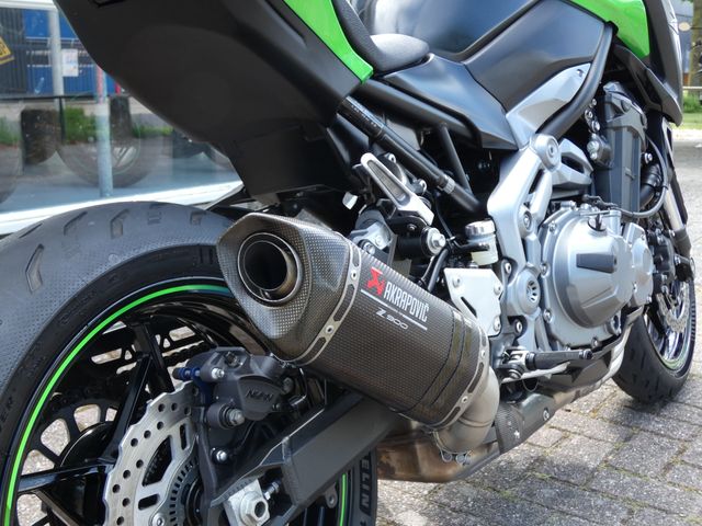 kawasaki - z900-performance