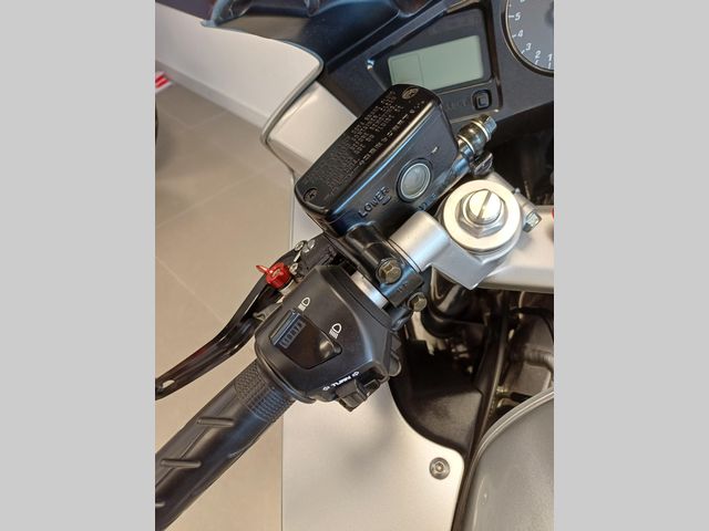 honda - vfr-800-vtec-abs