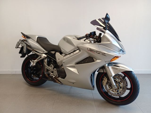 honda - vfr-800-vtec-abs