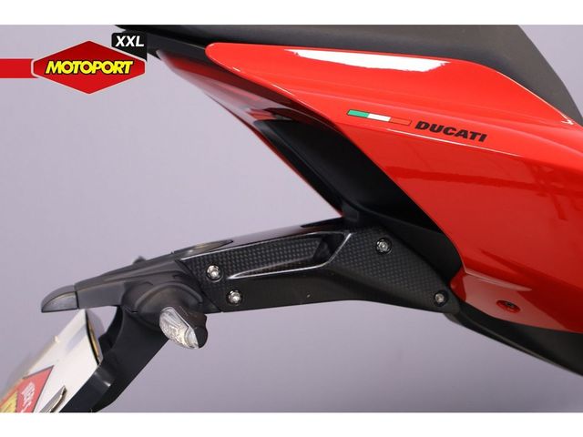 ducati - streetfighter-v2