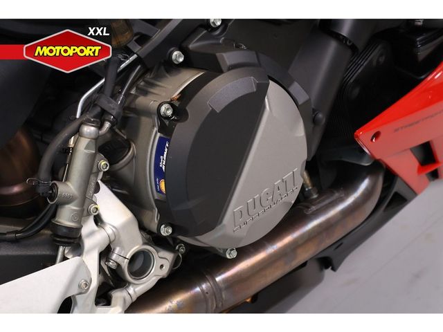 ducati - streetfighter-v2