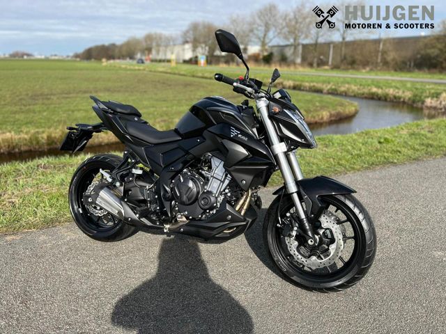 voge - 500-r
