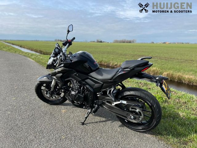 voge - 500-r
