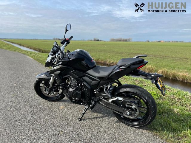 voge - 500-r