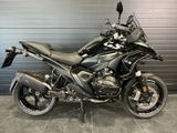BMW R 1300 GS TRIPLE BLACK