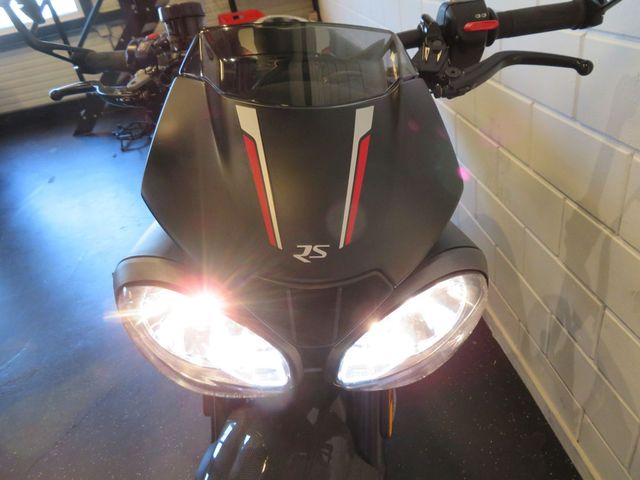 triumph - speed-triple-rs