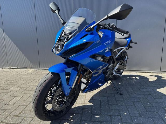 suzuki - gsx-8r