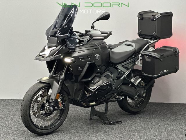 bmw - r-1300-gs-adventure-triple-black