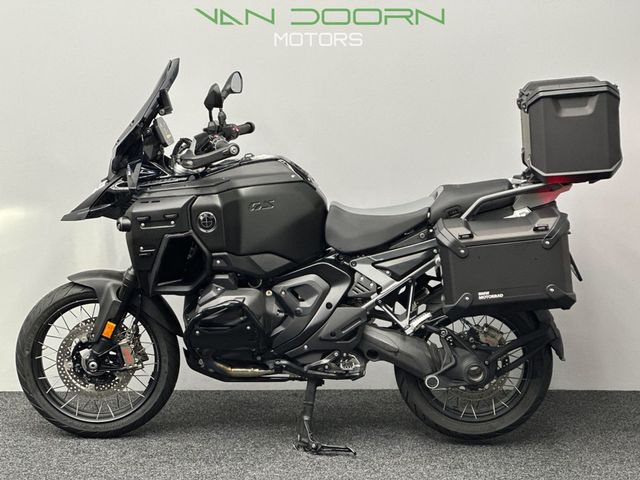 bmw - r-1300-gs-adventure-triple-black