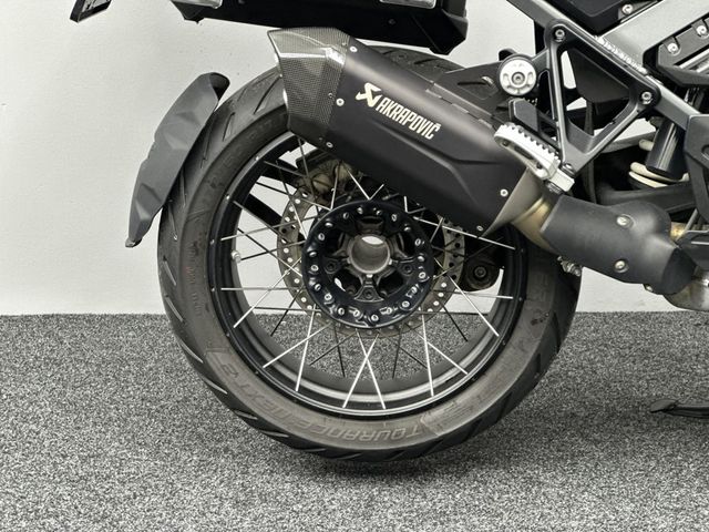 bmw - r-1300-gs-adventure-triple-black