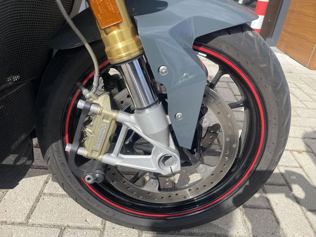 bmw - s-1000-r