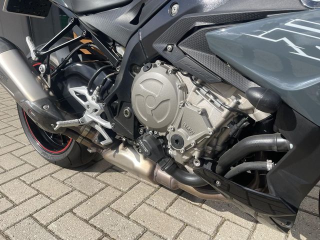 bmw - s-1000-r