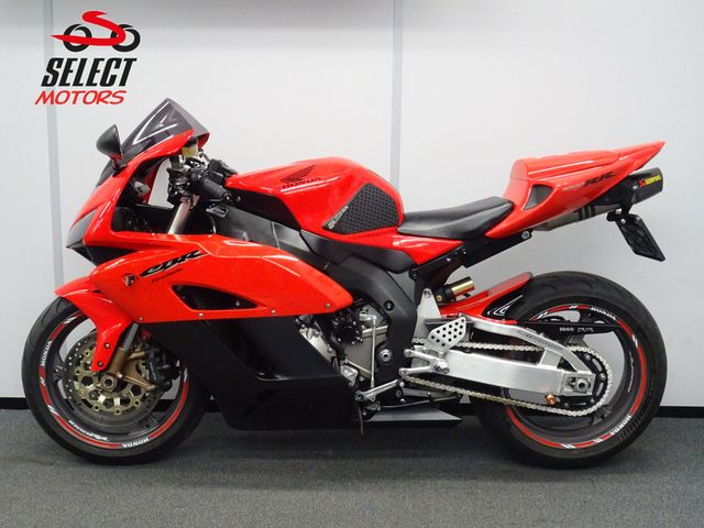 honda - cbr-1000-rr-fireblade