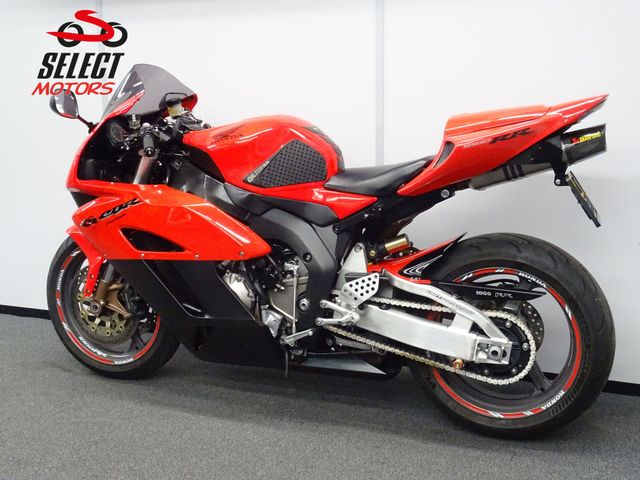 honda - cbr-1000-rr-fireblade