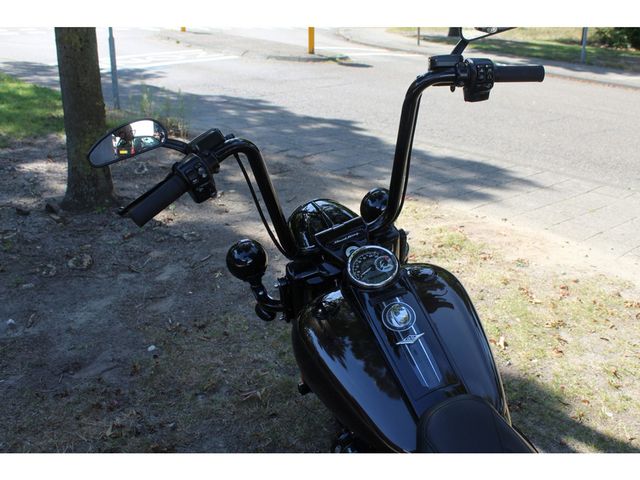 harley-davidson - road-king-special