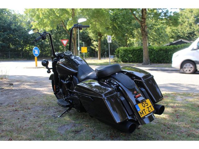 harley-davidson - road-king-special